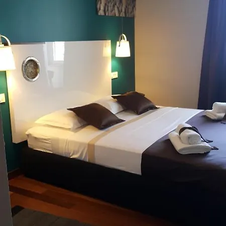 Hvar Riva Rooms Hvar Town Extérieur photo