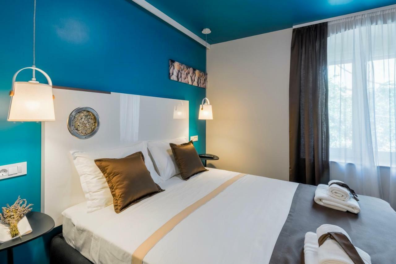 Hvar Riva Apartament *